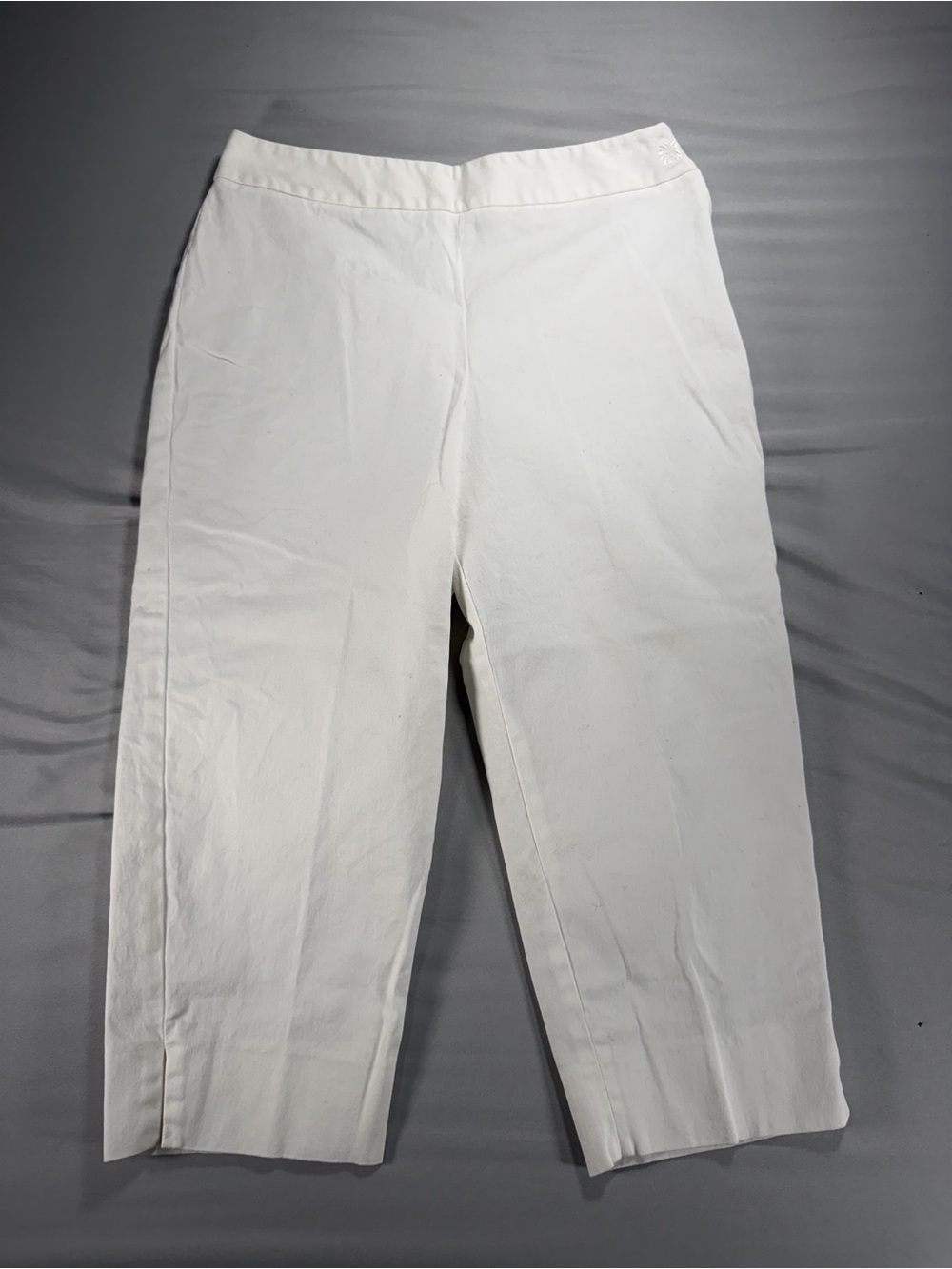 AK Anne Klein White Cropped Capri Pants Women's Size 12 Flat Front Slit #1035